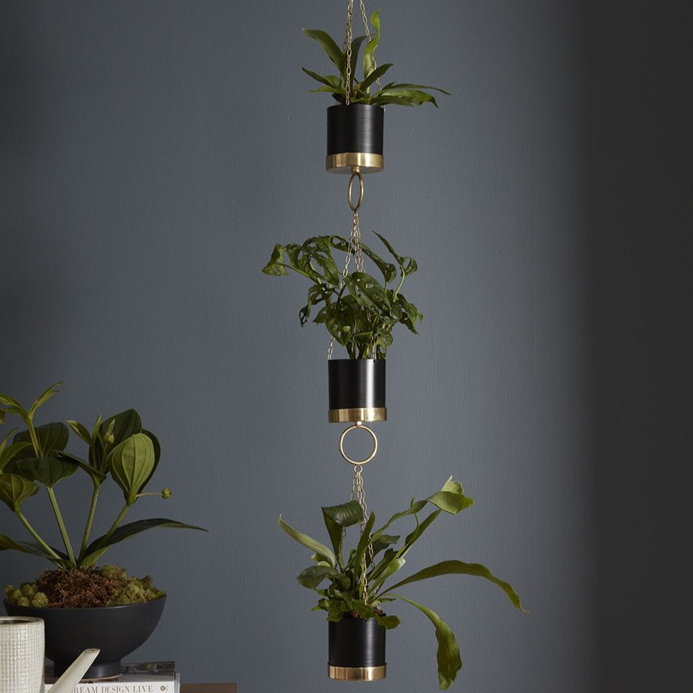 Karo Hanging Pots