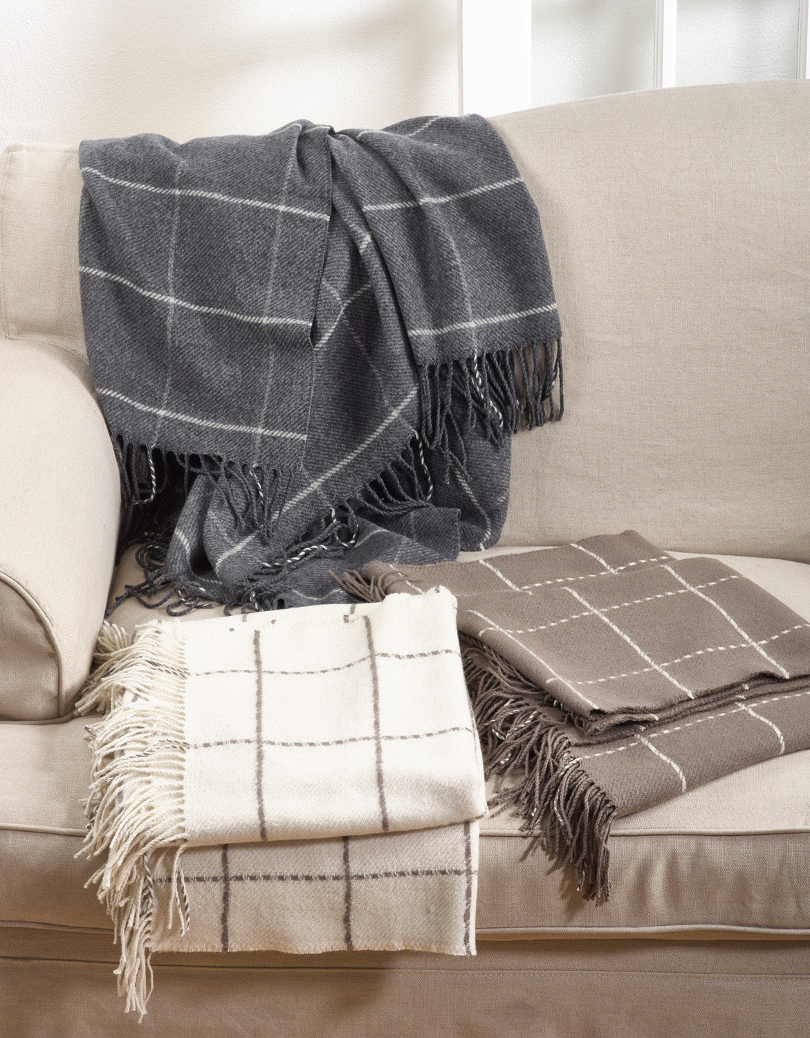 Geometric Design Throw