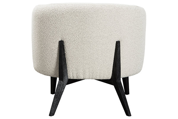 Kaman Chair*