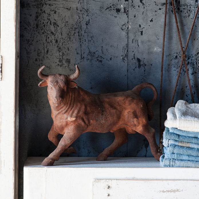 Cast Iron Charging Bull