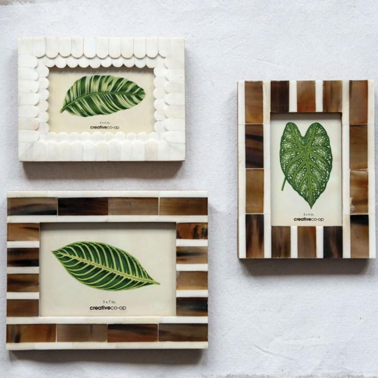 Scallop Edge Bone Photo Frame