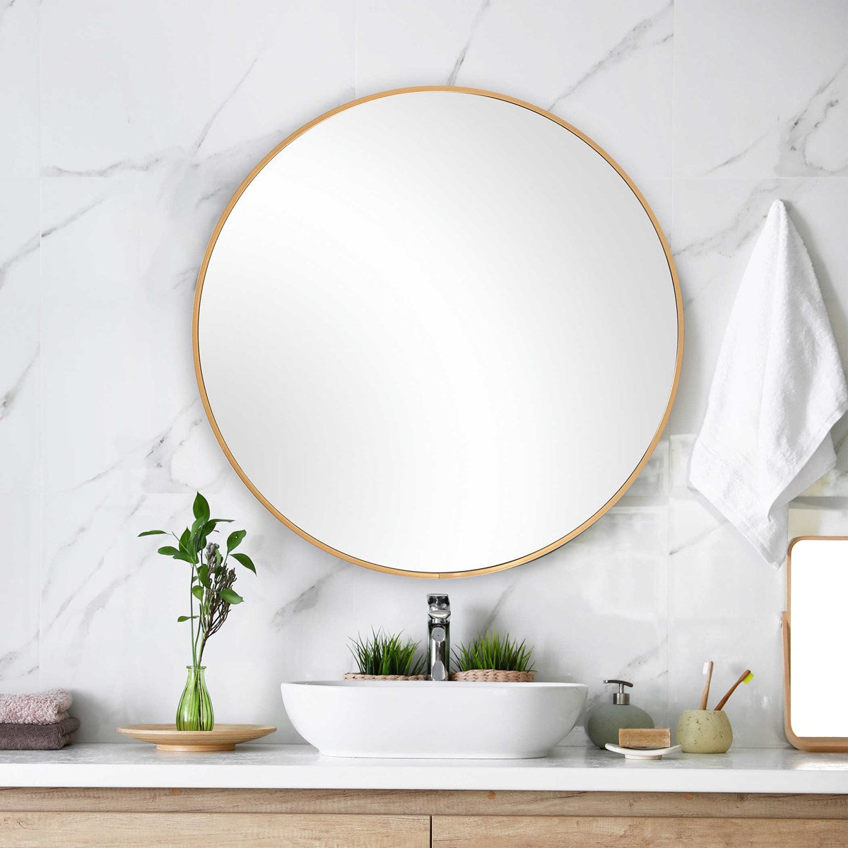 Round Wall Mirror